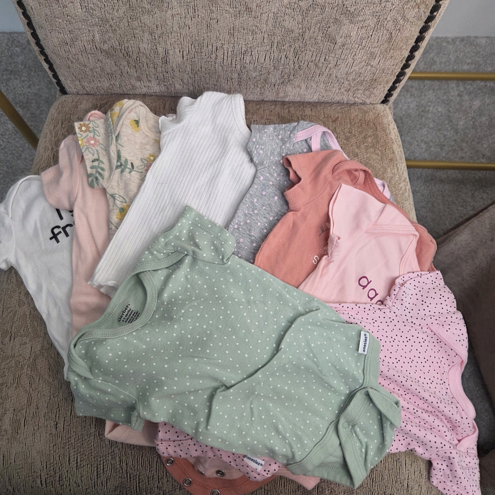 Lot Of 9 Short Sleeve Onesie Green, Pink, and White